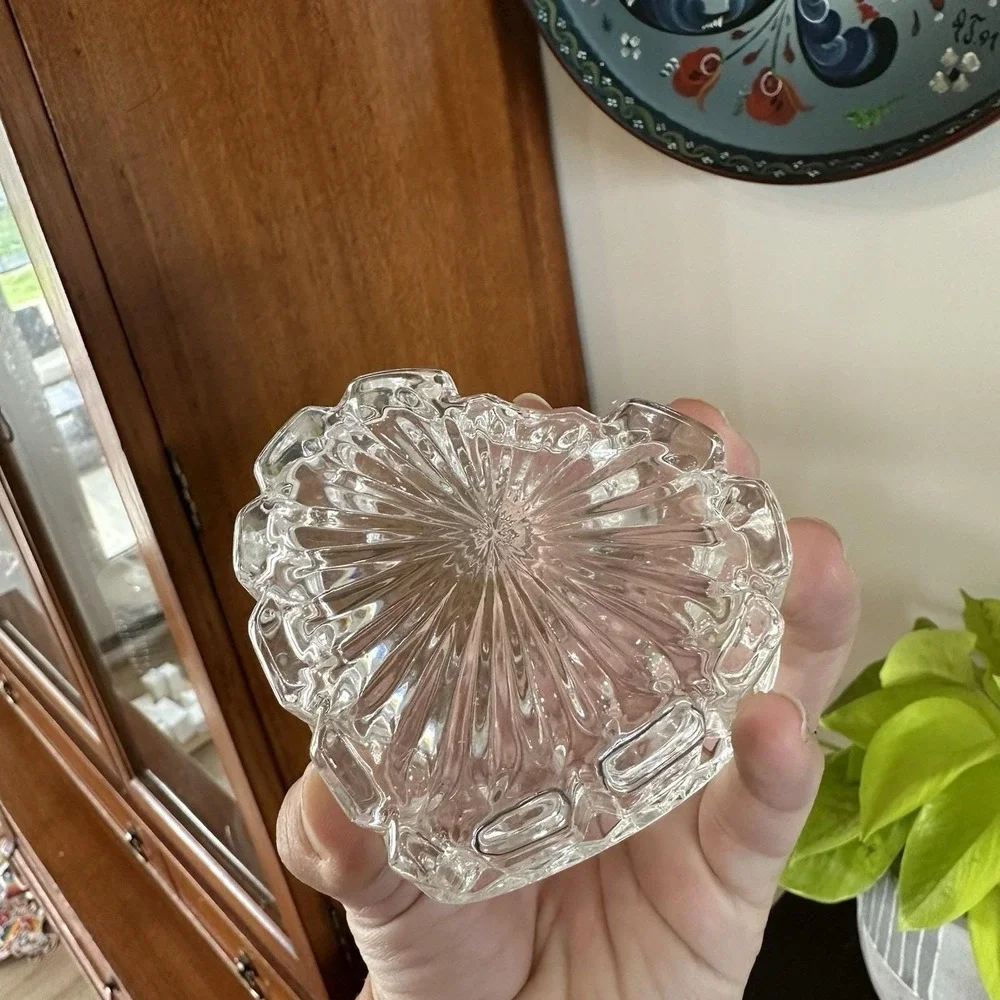 Vtg Crystal Heart Trinket Ring Dish Box Glass Clear Heart Shaped Lid Jewelry